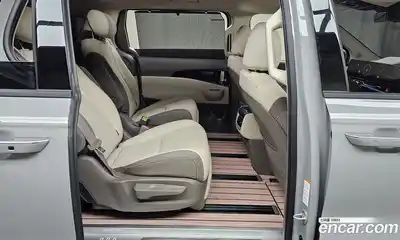 Kia Canival 2025 2.2 Автомат в Москве № 127687, миниатюра 4