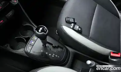 Kia Morning 2023 1.0 Автомат в Москве № 128333, миниатюра 3