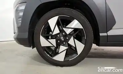 Hyundai Kona 2025 1.6 Автомат в Москве № 130015, миниатюра 8