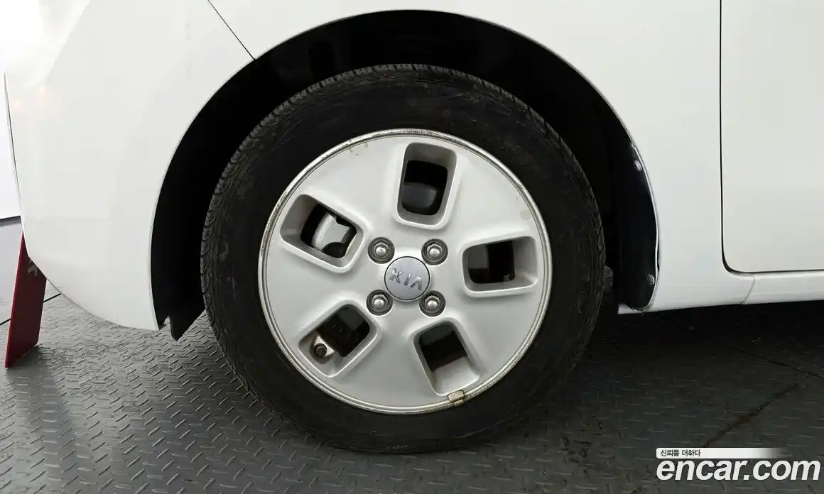 Kia Ray 2021 1.0 Автомат в Москве № 131355, фото 17