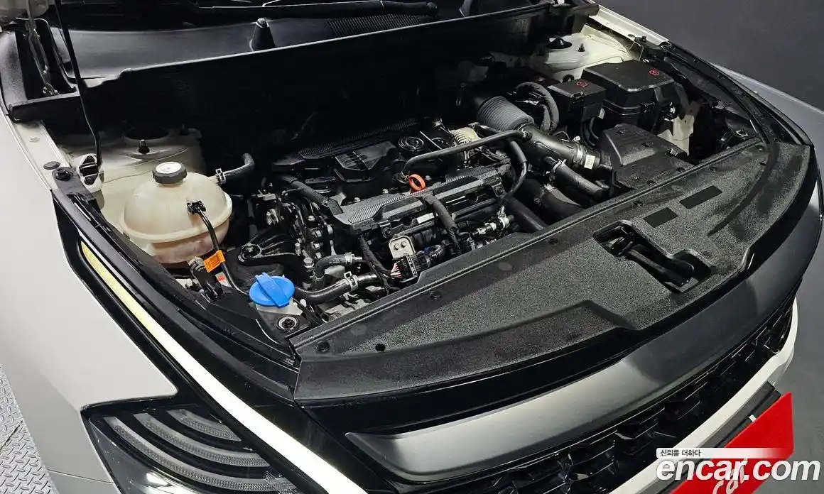 Kia Sportage 2022 1.6 Автомат в Москве № 134083, фото 2