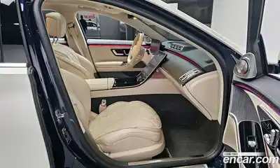 Mercedes-Benz S-Class 2022 2.9 Автомат в Москве № 139363, миниатюра 2