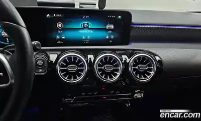 Mercedes-Benz A-Class 2021 2.0 Автомат в Москве № 139857, миниатюра 12