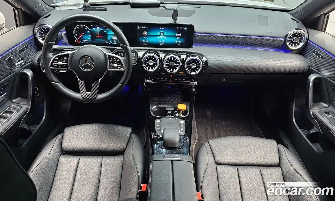 Mercedes-Benz A-Class 2021 2.0 Автомат в Москве № 139857, фото 7