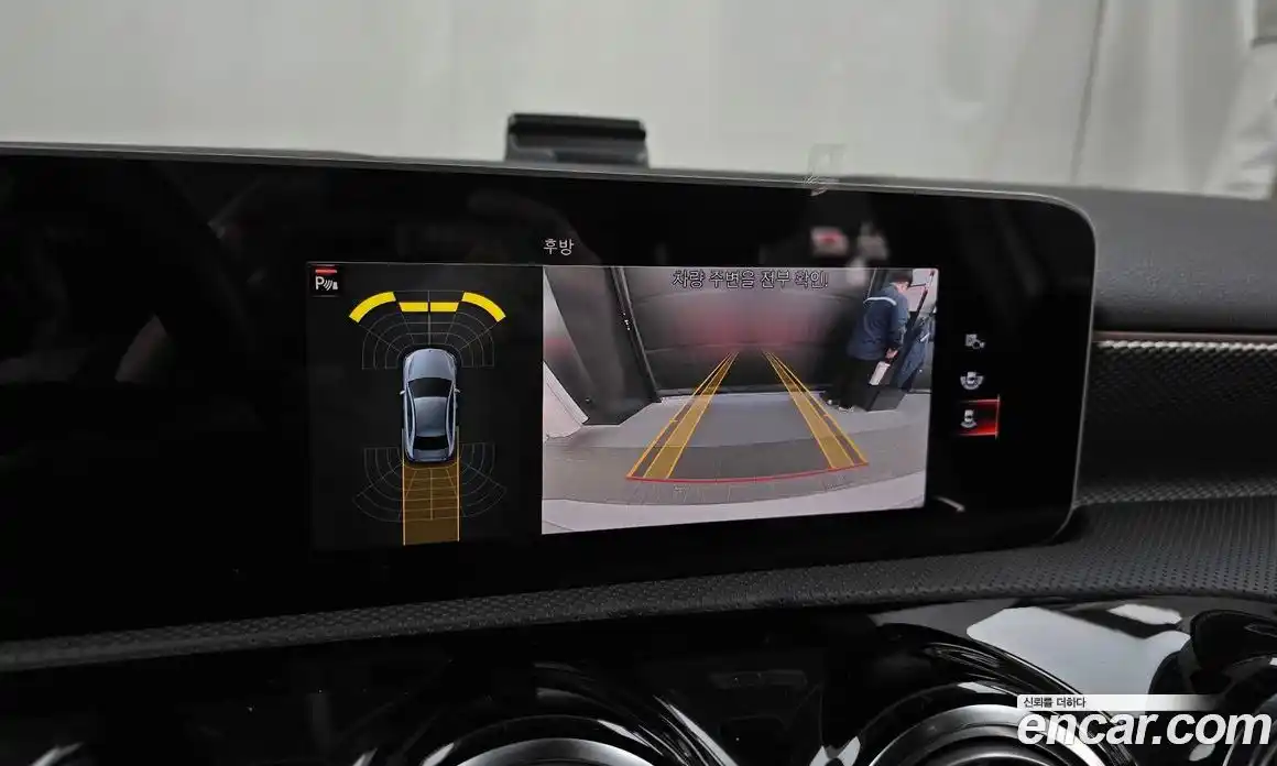 Mercedes-Benz A-Class 2020 2.0 Автомат в Москве № 139903, фото 8