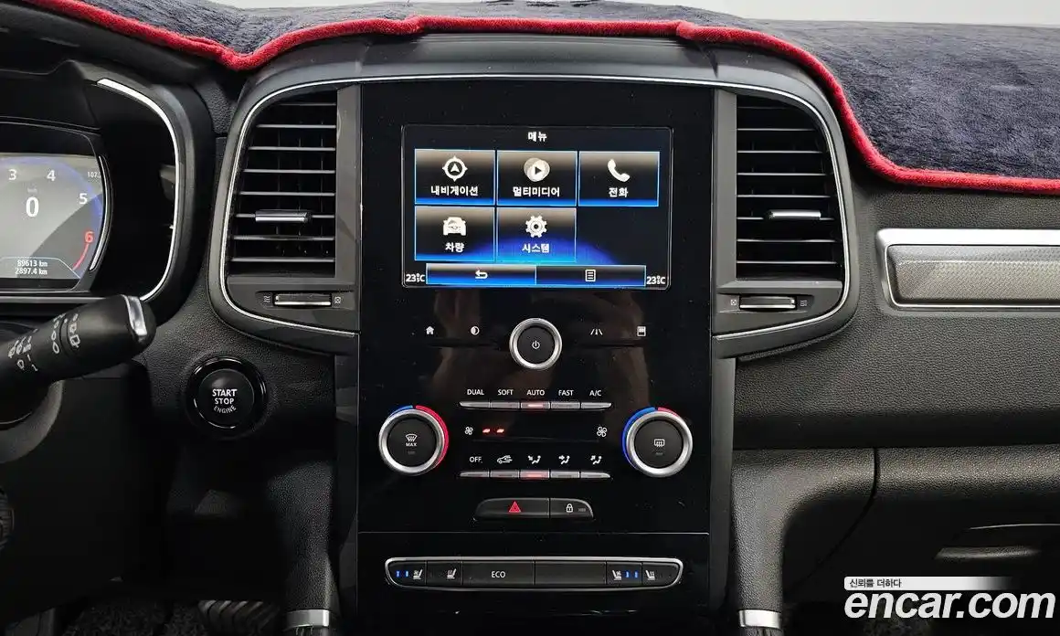 Renault QM6 2018 2.0 Автомат в Москве № 146886, фото 14