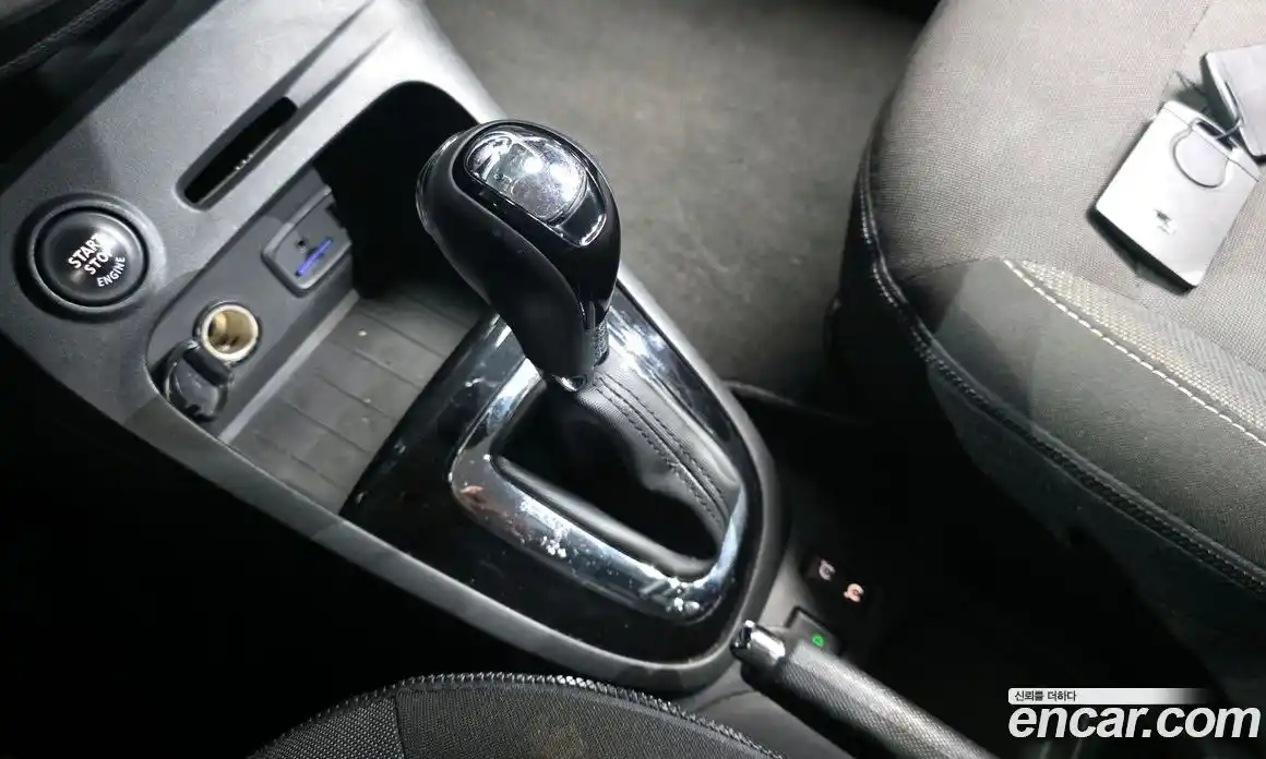 Renault QM3 2015 1.5 Автомат в Москве № 146946, фото 11