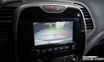 Renault QM3 2015 1.5 Автомат в Москве № 146946, миниатюра 3