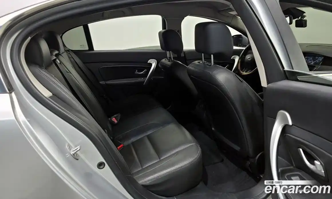 Renault SM5 2018 2.0 Автомат в Москве № 150427, фото 9