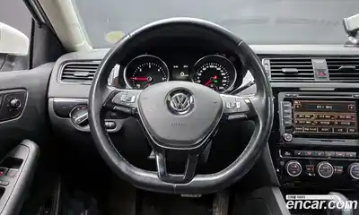 Volkswagen Jetta 2016 2.0 Автомат в Москве № 153765, миниатюра 7