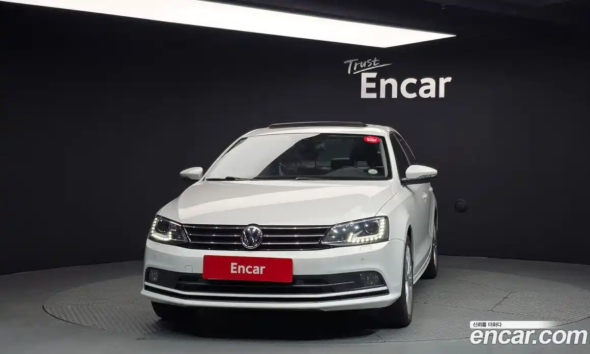 Volkswagen Jetta 2016 2.0 Автомат в Москве № 153765, фото 10