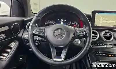 Mercedes-Benz GLC-Class 2019 2.0 Автомат в Москве № 159675, миниатюра 3