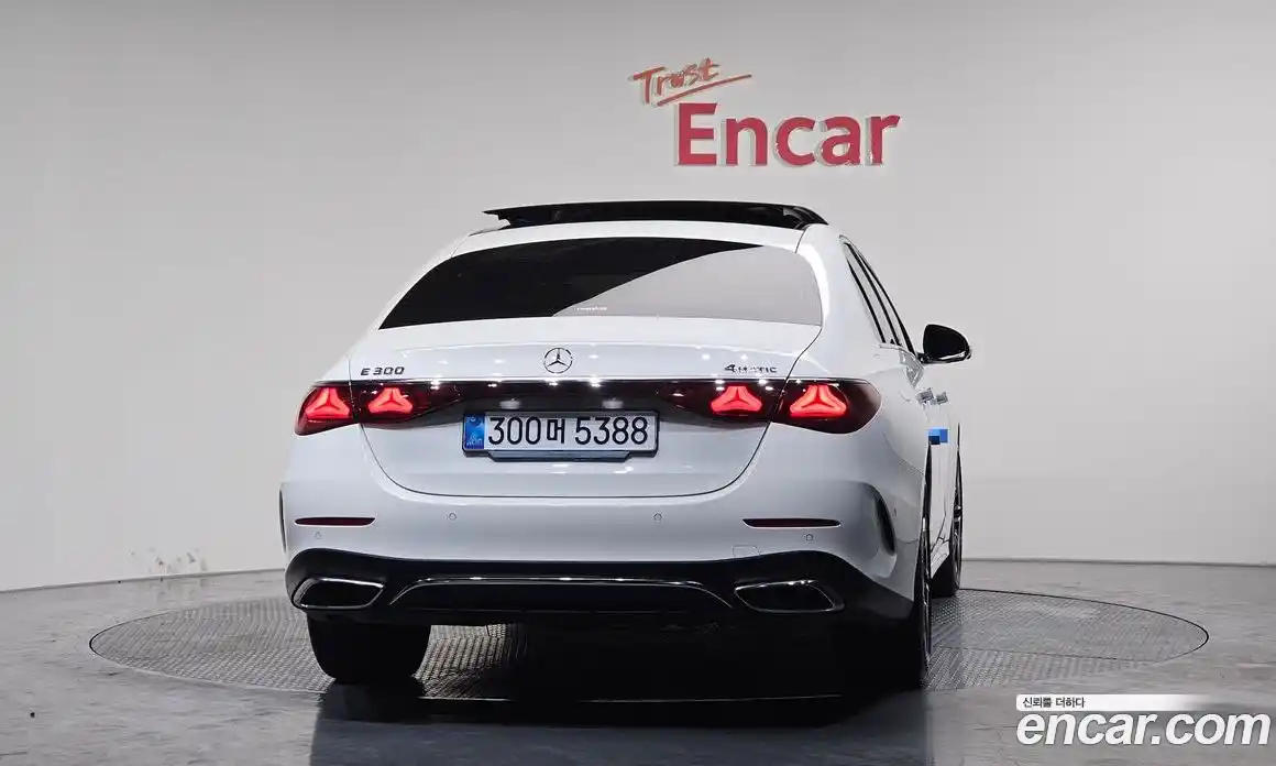 Mercedes-Benz E-Class 2025 2.0 Автомат в Москве № 160166, фото 13