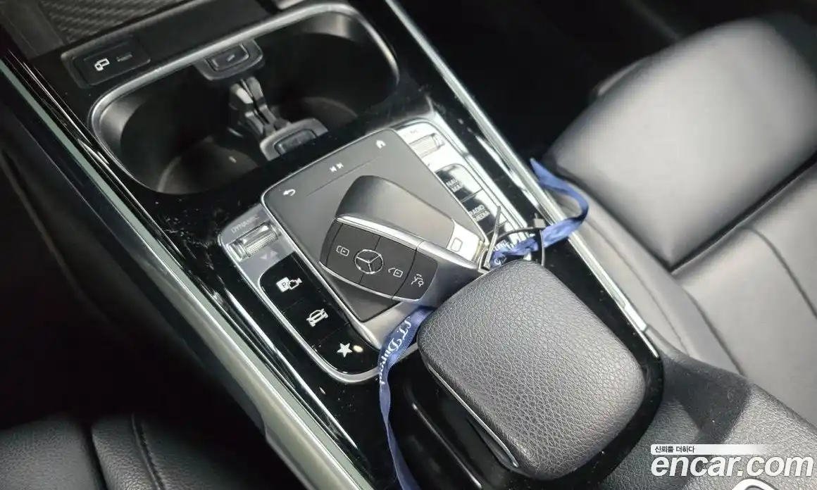 Mercedes-Benz GLB-Class 2020 2.0 Автомат в Москве № 161270, фото 16