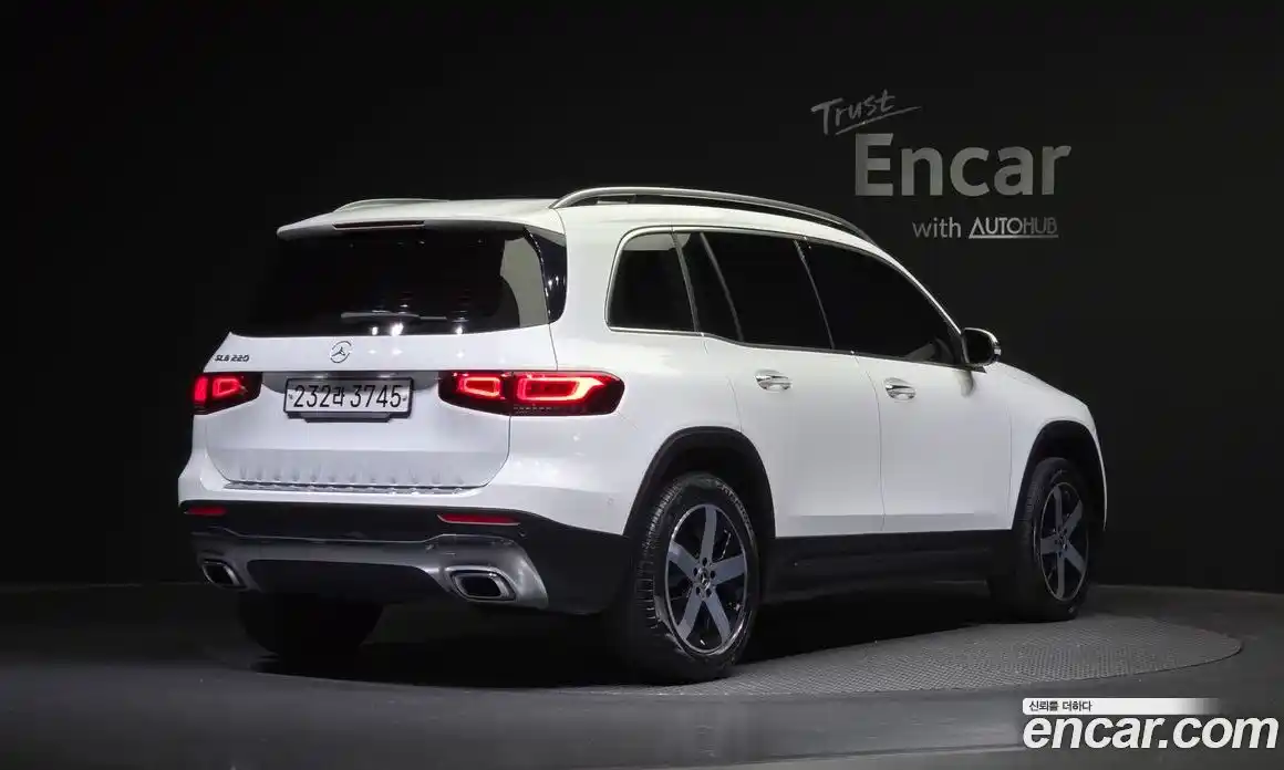 Mercedes-Benz GLB-Class 2020 2.0 Автомат в Москве № 161270, фото 18