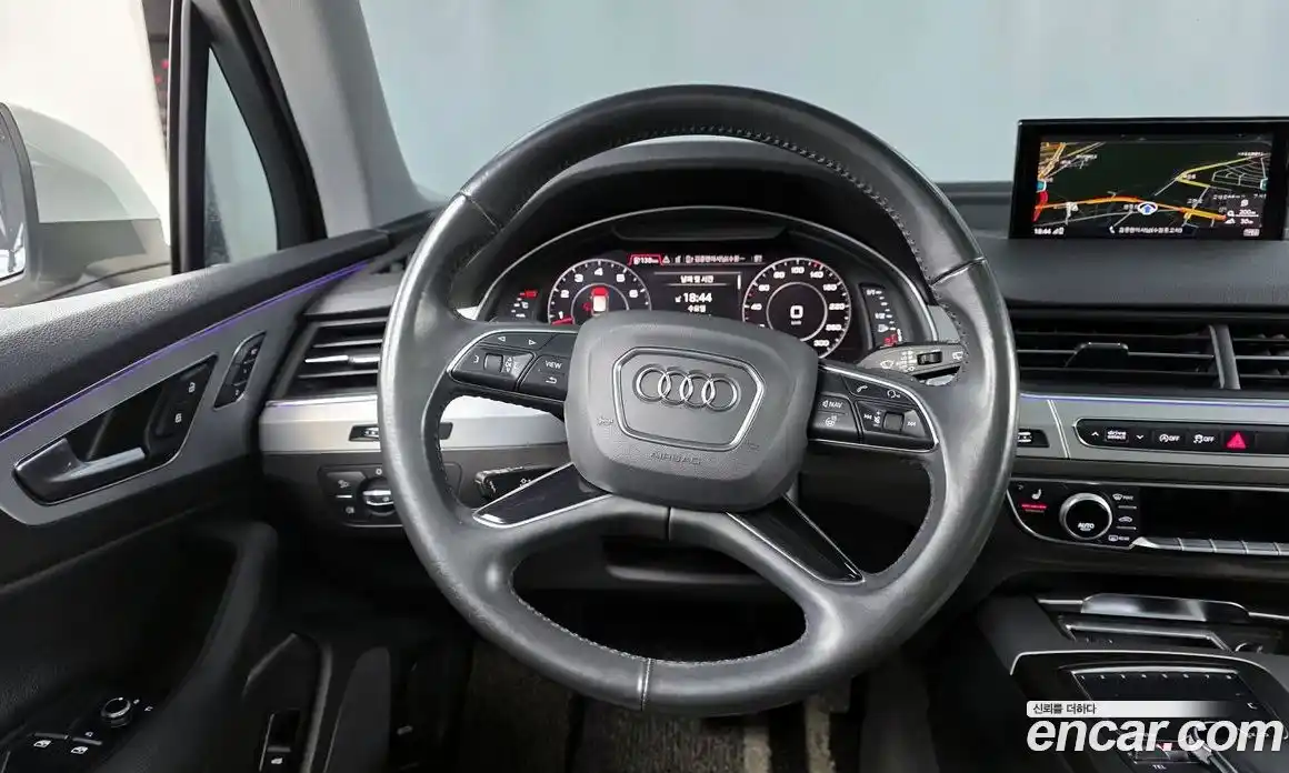 Audi Q7 2019 2.0 Автомат в Москве № 161359, фото 10