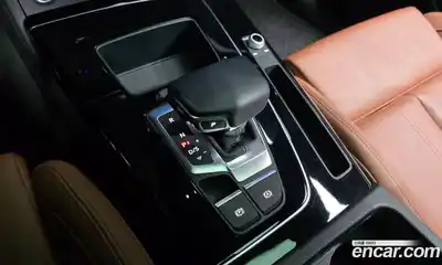 Audi Q5 2022 2.0 Автомат в Москве № 162903, миниатюра 5