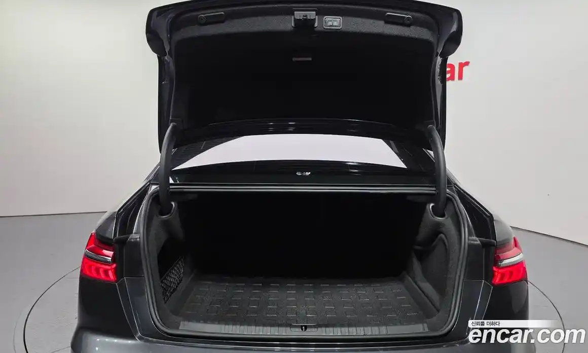 Audi A6 2022 2.0 Автомат в Москве № 163054, фото 20