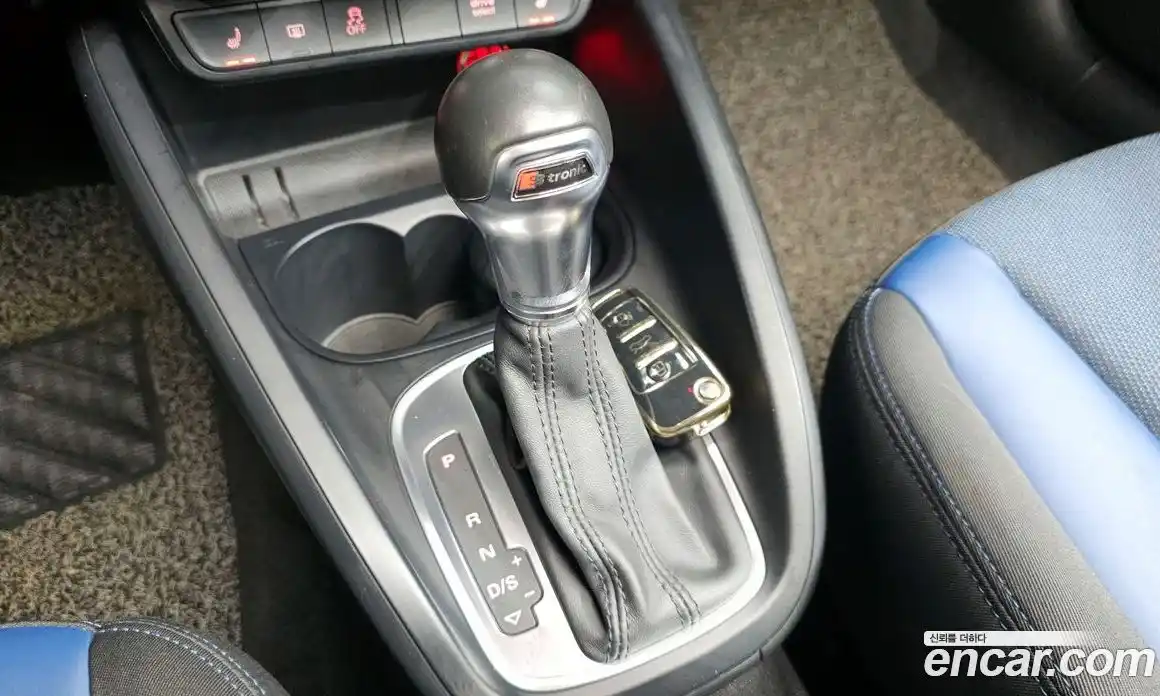 Audi A1 2015 1.6 Автомат в Москве № 163419, фото 11