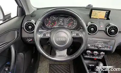 Audi A1 2015 1.6 Автомат в Москве № 163419, миниатюра 6
