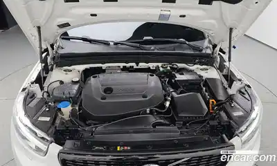 Volvo XC40 2021 2.0 Автомат в Москве № 164509, миниатюра 12