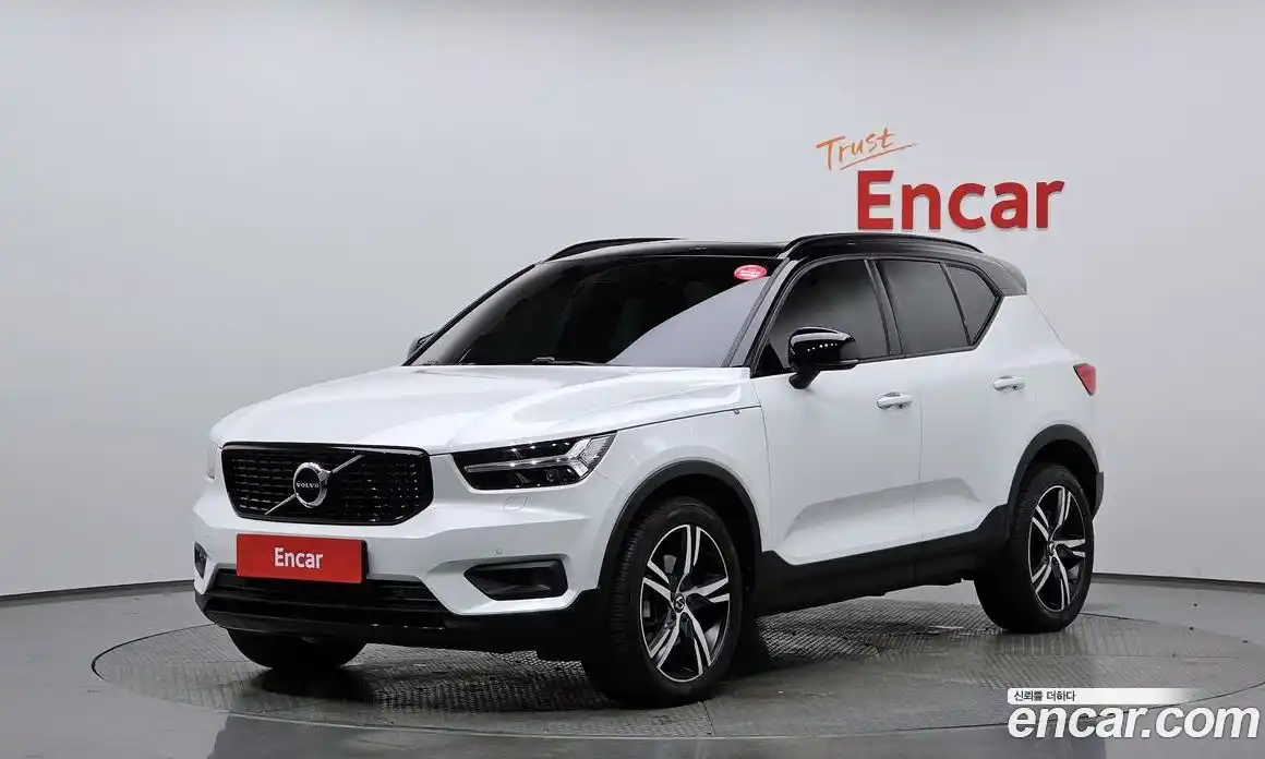 Volvo XC40 2021 2.0 Автомат в Москве № 164509, фото 13