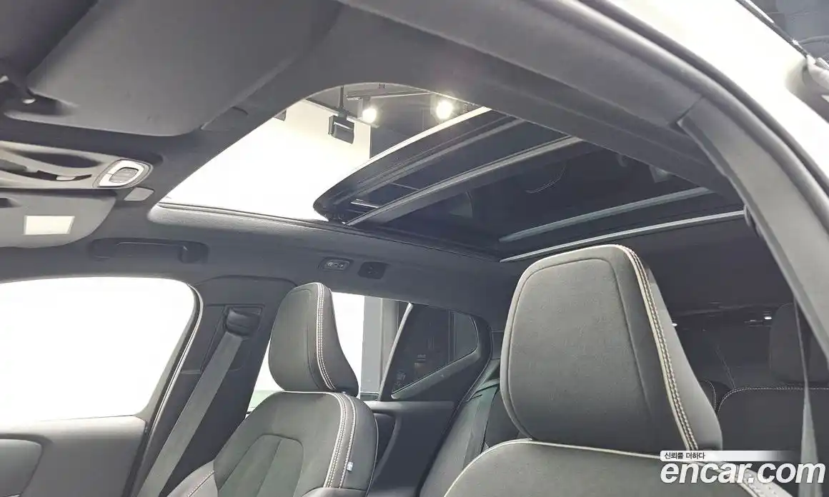 Volvo XC40 2021 2.0 Автомат в Москве № 164509, фото 14