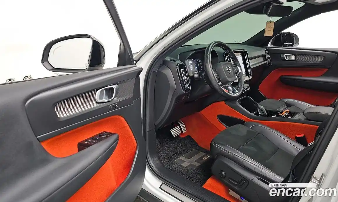 Volvo XC40 2021 2.0 Автомат в Москве № 164509, фото 3