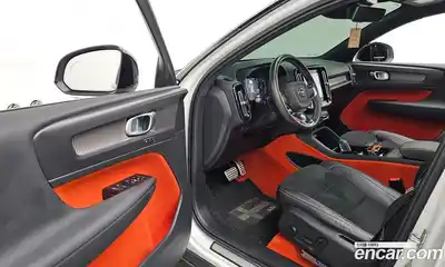 Volvo XC40 2021 2.0 Автомат в Москве № 164509, миниатюра 3