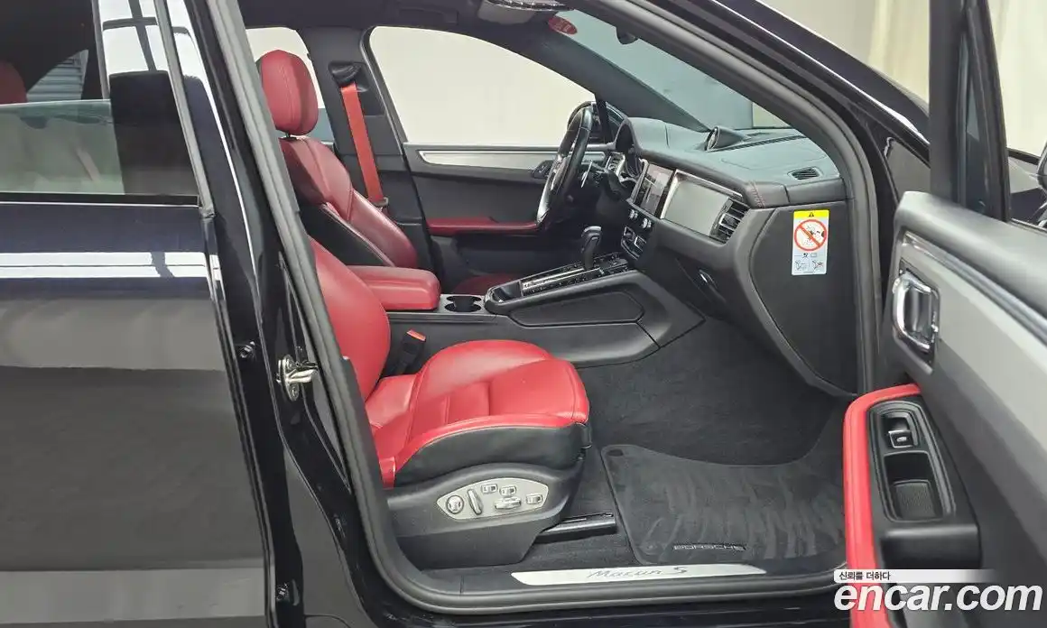 Porsche Macan 2023 2.9 Автомат в Москве № 165170, фото 16