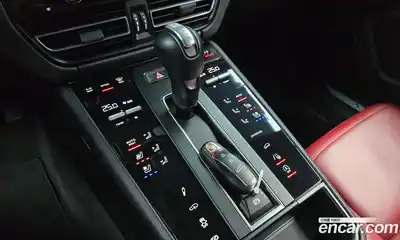 Porsche Macan 2023 2.9 Автомат в Москве № 165170, миниатюра 2