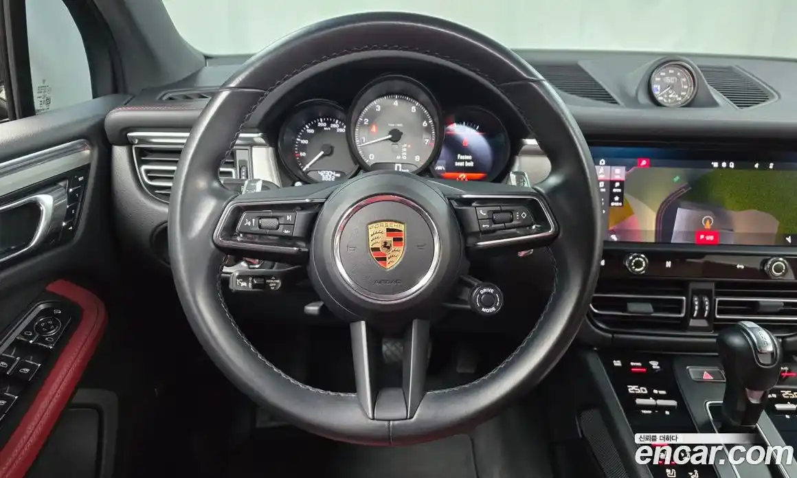 Porsche Macan 2023 2.9 Автомат в Москве № 165170, фото 9