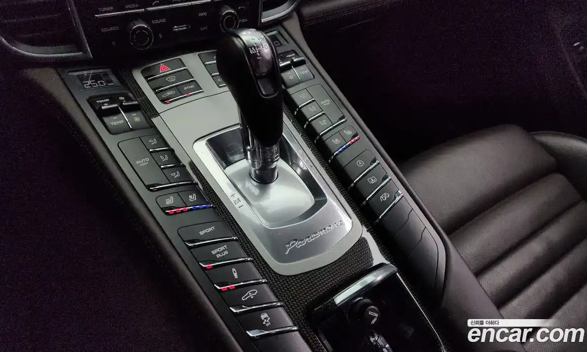 Porsche Panamera 2014 4.8 Автомат в Москве № 165272, фото 20