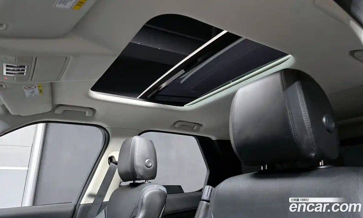 Land Rover Discovery 2019 2.0 Автомат в Москве № 166558, фото 14