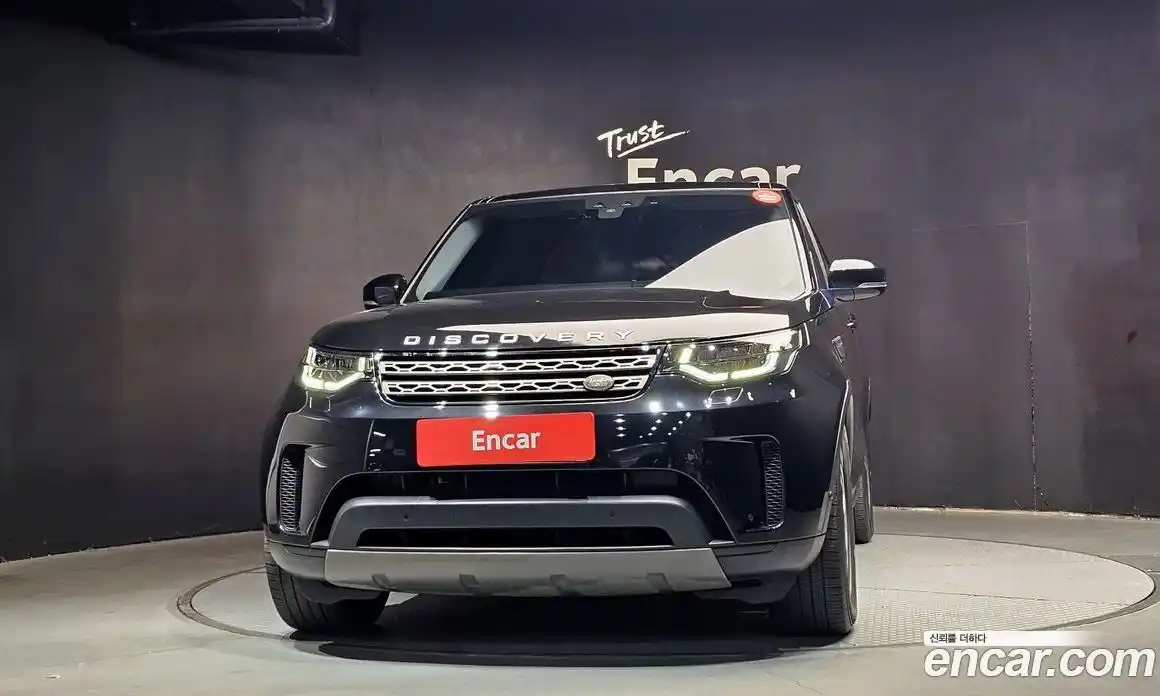 Land Rover Discovery 2019 2.0 Автомат в Москве № 166558, фото 3