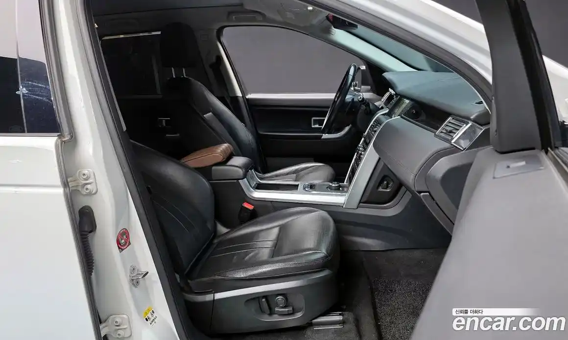 Land Rover Discovery Sport 2019 2.0 Автомат в Москве № 166649, фото 8