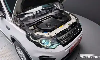 Land Rover Discovery Sport 2019 2.0 Автомат в Москве № 166649, миниатюра 9