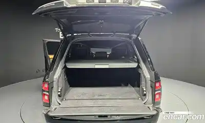 Land Rover Range-Rover 2019 4.4 Автомат в Москве № 166659, миниатюра 4