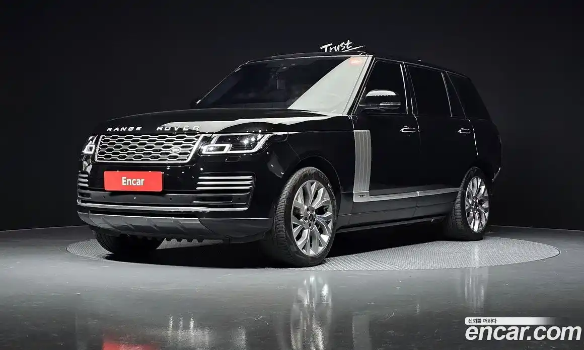 Land Rover Range-Rover 2019 4.4 Автомат в Москве № 166659, фото 6