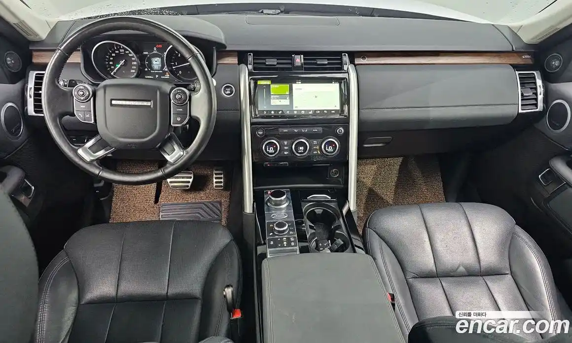Land Rover Discovery 2017 3.0 Автомат в Москве № 166702, фото 1
