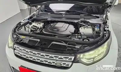Land Rover Discovery 2017 3.0 Автомат в Москве № 166702, миниатюра 4