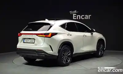 Lexus NX 2025 2.5 Автомат в Москве № 168020, миниатюра 3