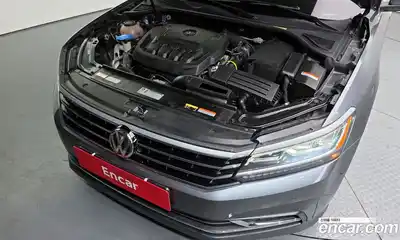 Volkswagen Passat 2018 2.0 Автомат в Москве № 169001, миниатюра 11