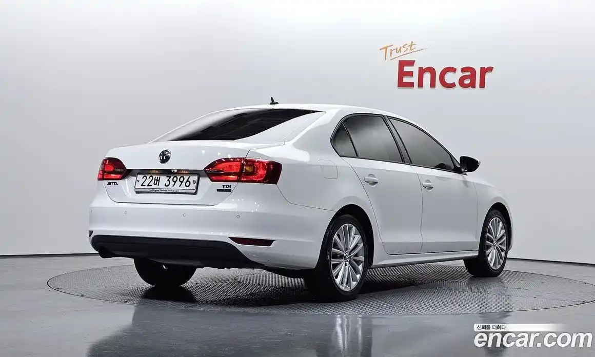 Volkswagen Jetta 2012 1.6 Автомат в Москве № 169049, фото 13
