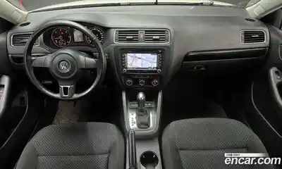 Volkswagen Jetta 2012 1.6 Автомат в Москве № 169049, миниатюра 2