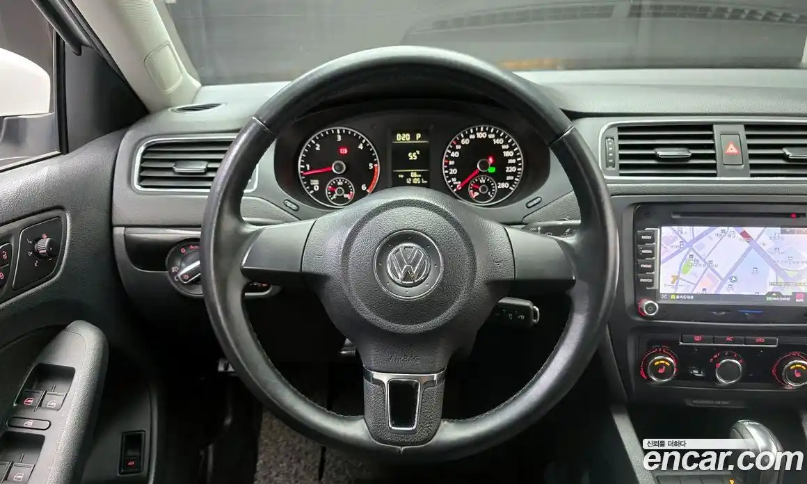 Volkswagen Jetta 2012 1.6 Автомат в Москве № 169049, фото 7