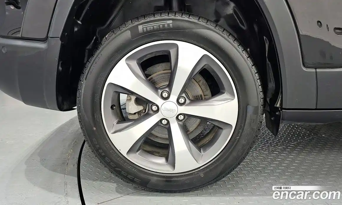 Jeep Cherokee 2021 2.4 Автомат в Москве № 169580, фото 18