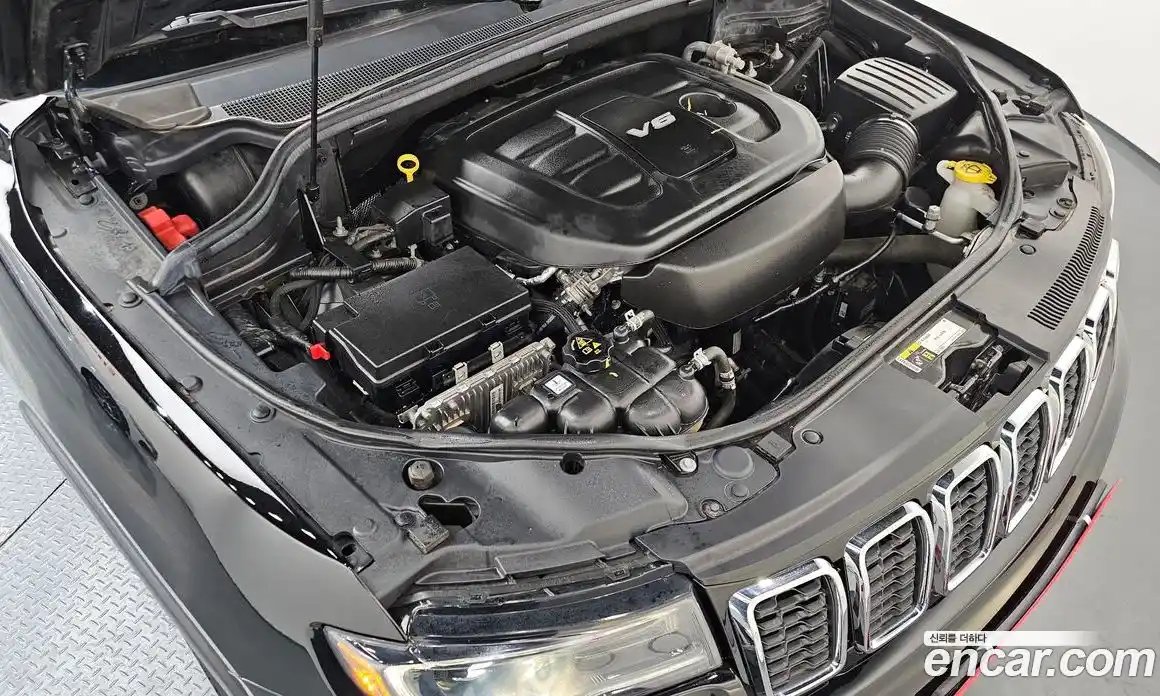 Jeep Cherokee 2019 3.6 Автомат в Москве № 169714, фото 11