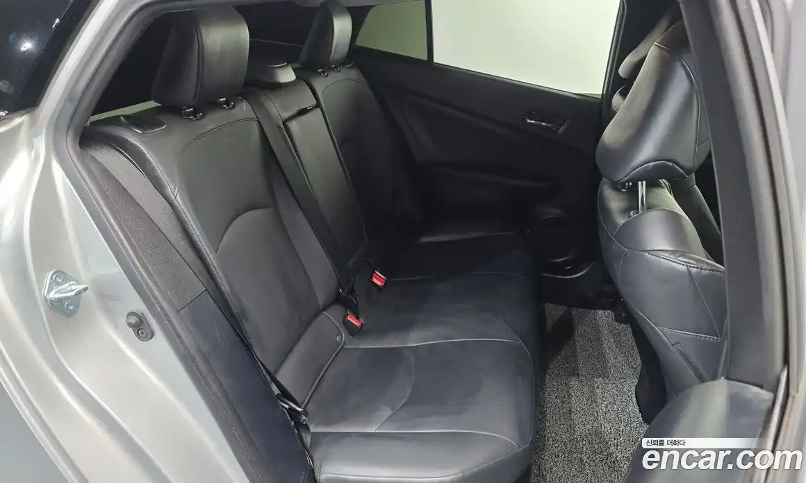 Toyota Prius 2021 1.8 Автомат в Москве № 170253, фото 20