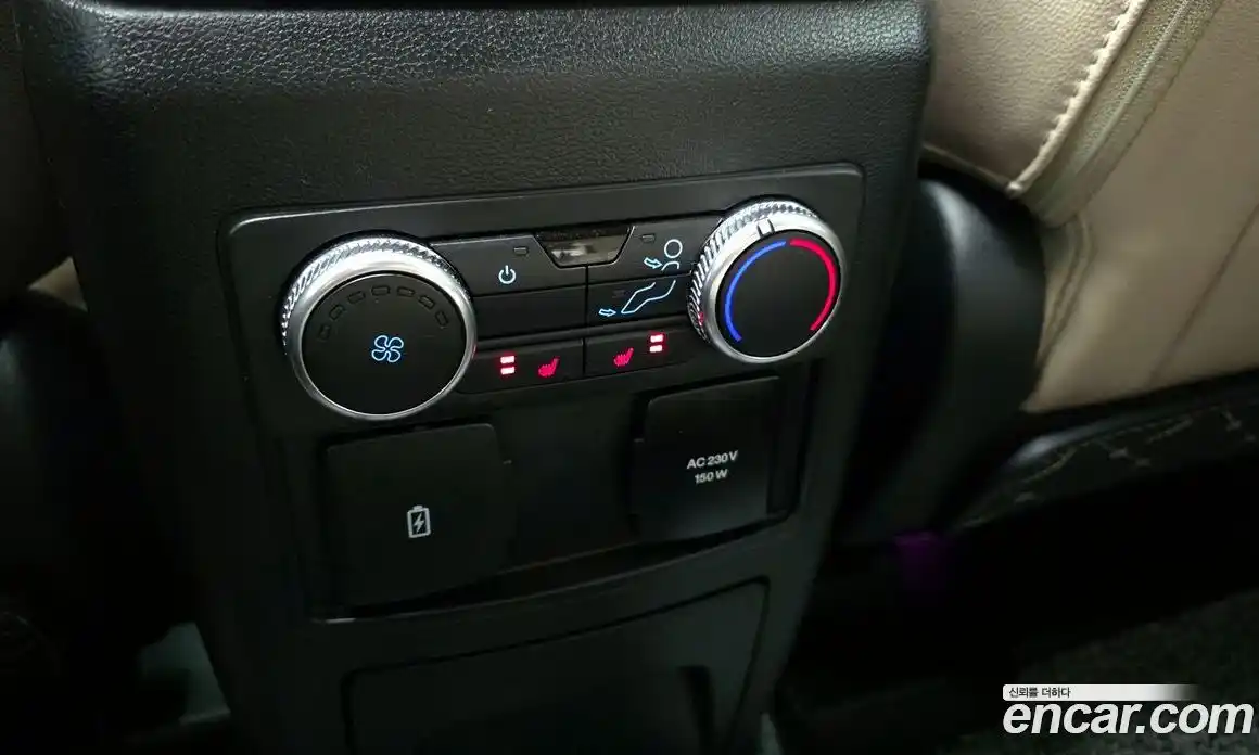 Ford Explorer 2022 2.3 Автомат в Москве № 170912, фото 1